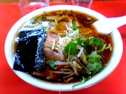 �`���[�V���[��