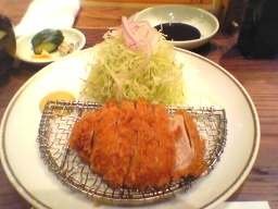 ��H ���D