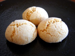 ���i�܂����