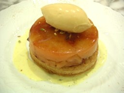 �����S�̃^���g�^�^���A�J�������A�C�X�Ƌ���